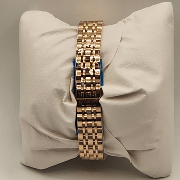 Invicta Wildflower Elegant Rose Gold and Green Women's Quartz Watch - Picture 3 of 6